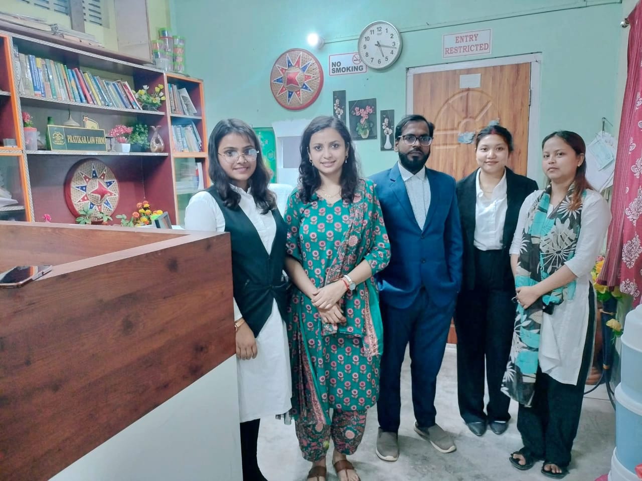 About Pratikar Law Firm - Client Meeting